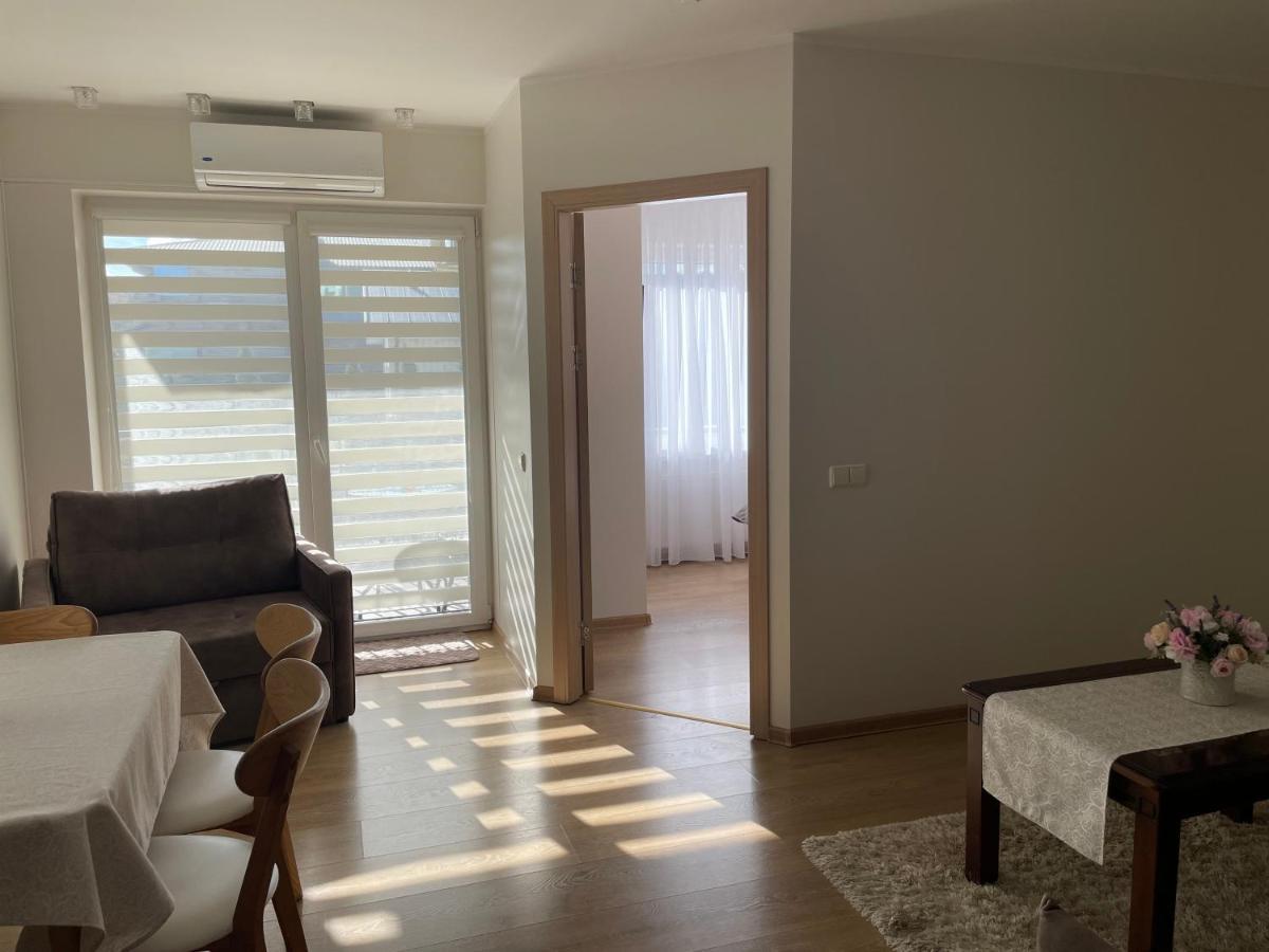 Ados Apartamentai 드루스키닝카이 외부 사진